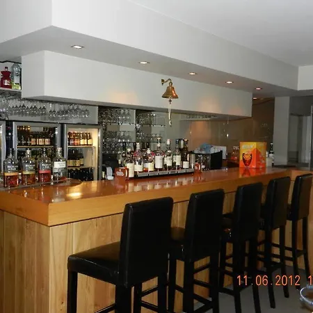 Callista Hotel 2*